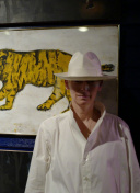 如何在苍穹剑侠中快速升级与提升战力